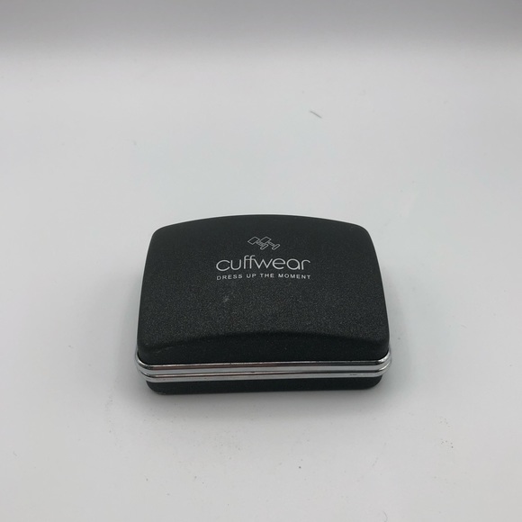 CUFFWEAR CUFF LINKS IN GIFT BOX - Picture 2 of 4